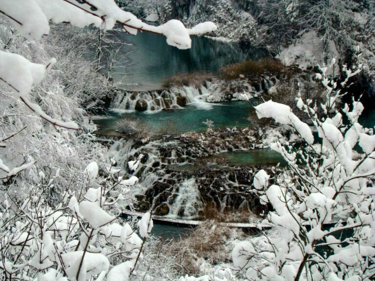 Magiczna Zima w Chorwacji: Zagrzeb i Plitwickie Jeziora z Agnieszką Puszczewicz